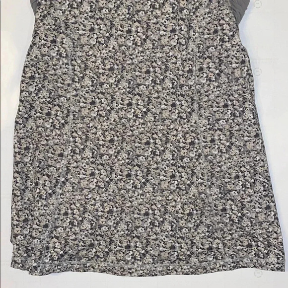 Lululemon Tone-It Tank Gray Size 6 - Picture 5 of 7